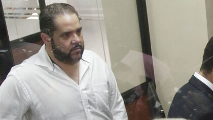 Ordenaron el arresto domiciliario del hijo del ex mandatario ecuatoriano Abdalá Bucaram tras su detención en una fiesta narco